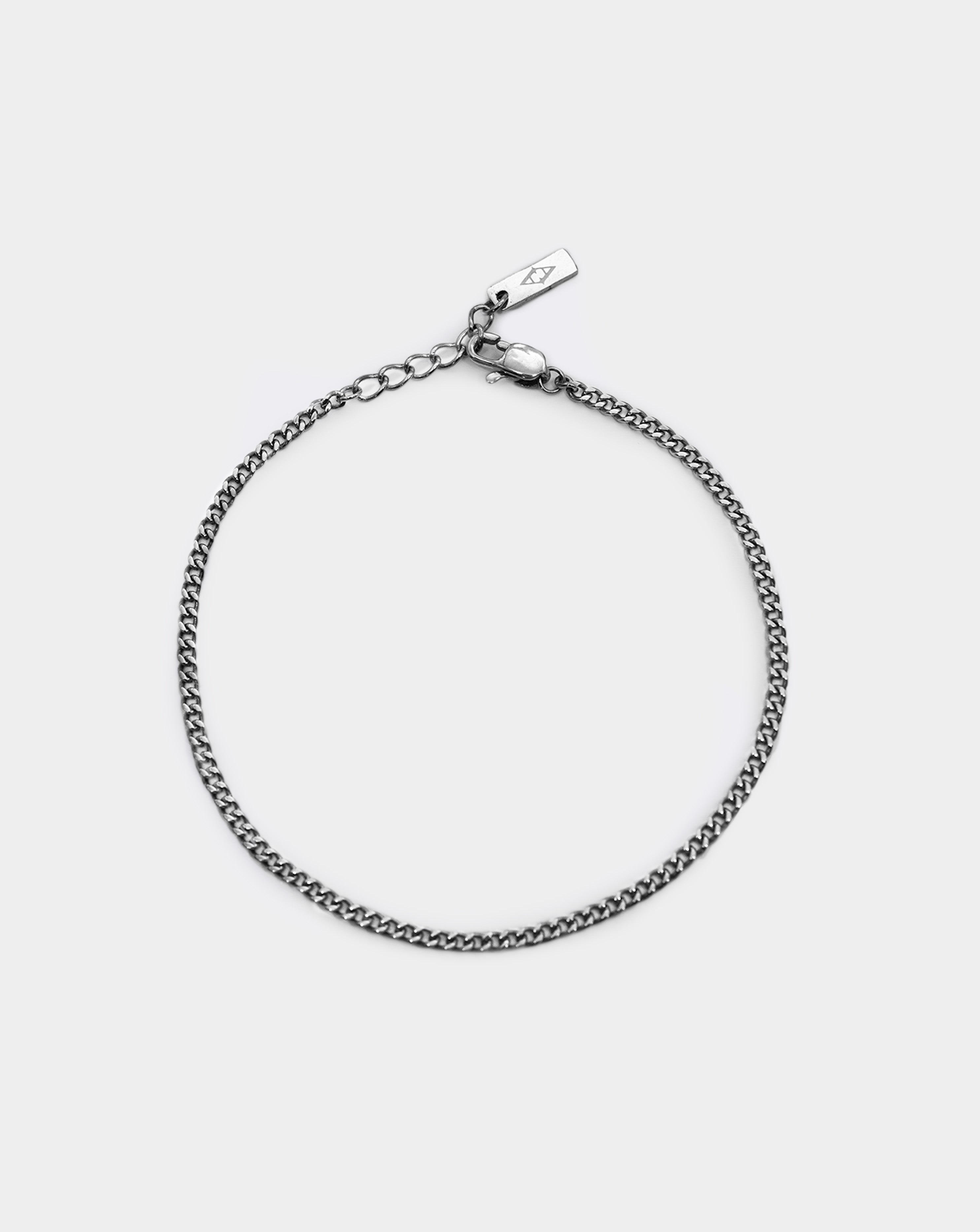 Silver thin Cuban chain bracelet minimalistic Acardi front. Men's jewellery