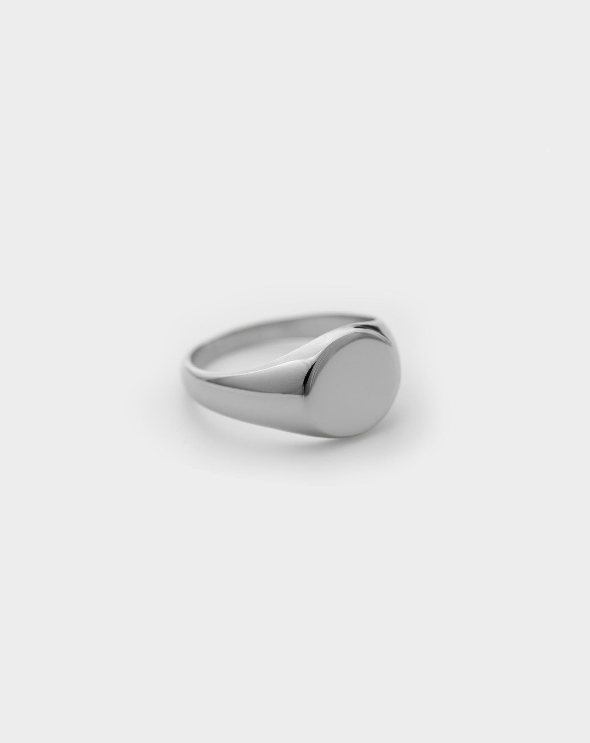 Men's Silver Signet Ring Front Acardi
